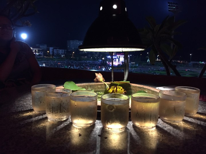 Uống nước ngày 1