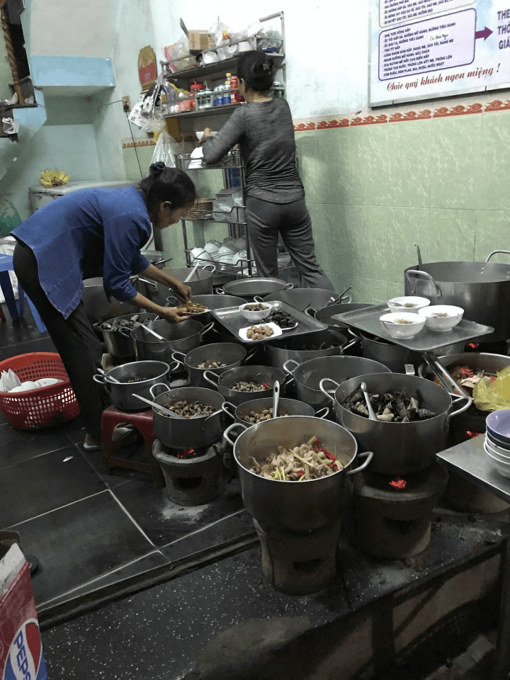 53D37646-A31A-496A-B874-325E808019DC